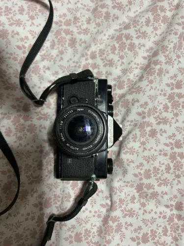 Olympus OM-1 + zuiko 50mm f/1.8