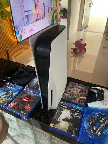 Vendo ps5 muito novo , nunca foi aberto!!