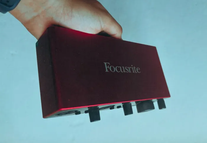 Interface de áudio Focusrite 2i2