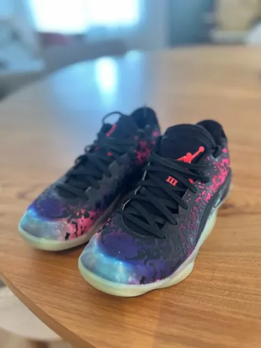 Tênis Jordan Zion 3 Galaxy