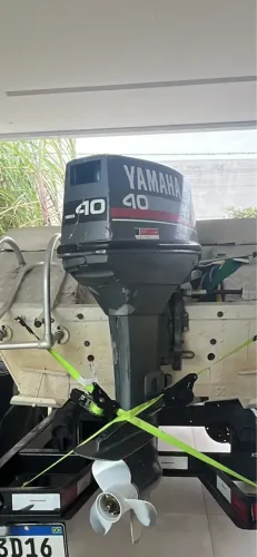 Motor de popa 40 hp 2t yamaha 