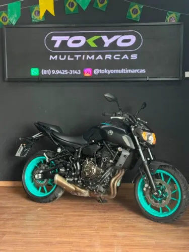 YAMAHA MT-07 ABS - APENAS 5.300 KM! - GRUPO TOKYO MOTOS