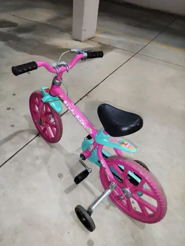 Vende-se bicicleta infantil 