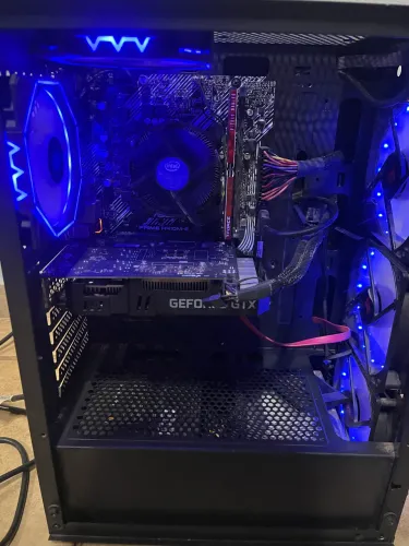 PC GAMER - GTX 1650 + i3-10100 | 8GB RAM | 1TB+