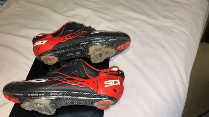 Sapatilha para bike speed SiDi 39Br