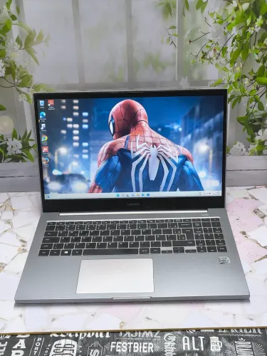 Notebook Samsung core i3 10ª