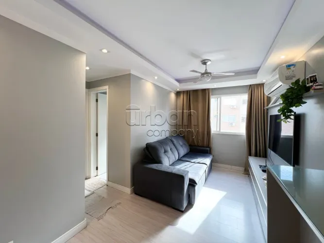 Apartamento 2 dormitórios mobiliado e com vaga coberta no Moradas Club São José