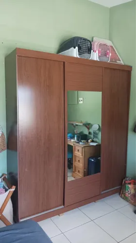 Guarda-Roupa Casal