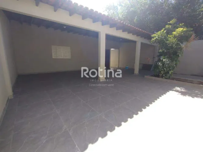 Casa para alugar, 3 quartos, Morumbi - Uberlândia/MG - Rotina Imobiliária