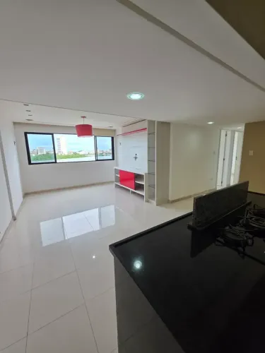 Apartamento 03 quartos,reformado, com 01 suíte na Rua da Aurora