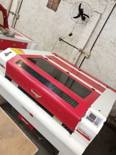 Máquina de corte a laser CNC Sun Special 1290
