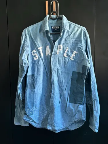 Camisa Staple de Patchwork