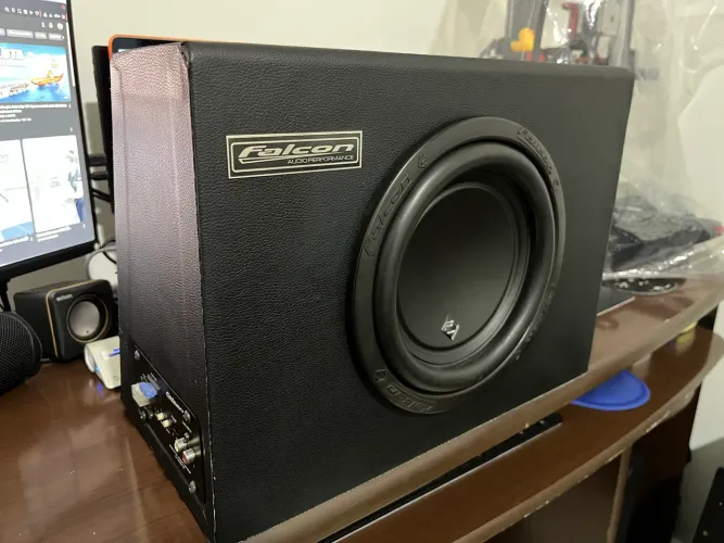 Subwoofer falcon ativo 8? 200w.