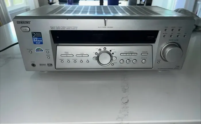 Receiver Sony semi novo