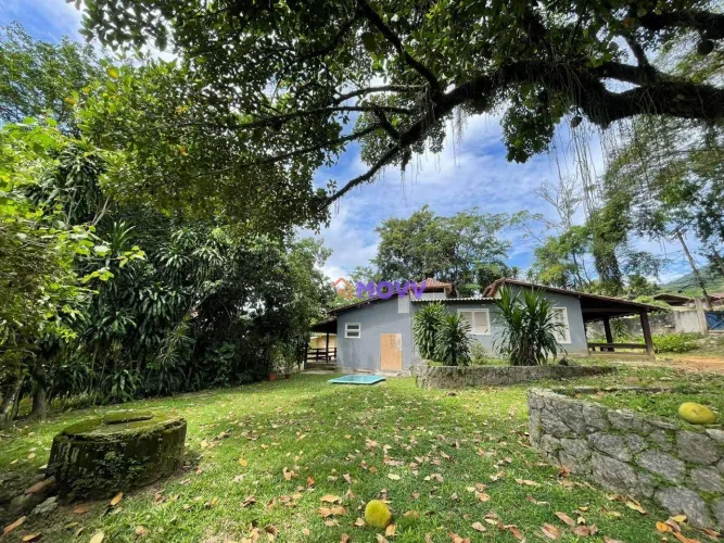 Chácara com 2 dormitórios à venda, 30000 m² por R$ 2.500.000,00 - Engenho do Mato - Niteró