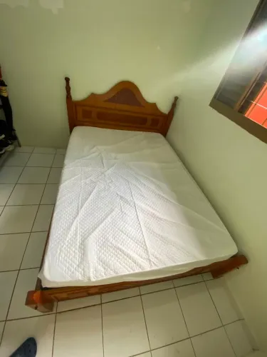 Cama com colchão