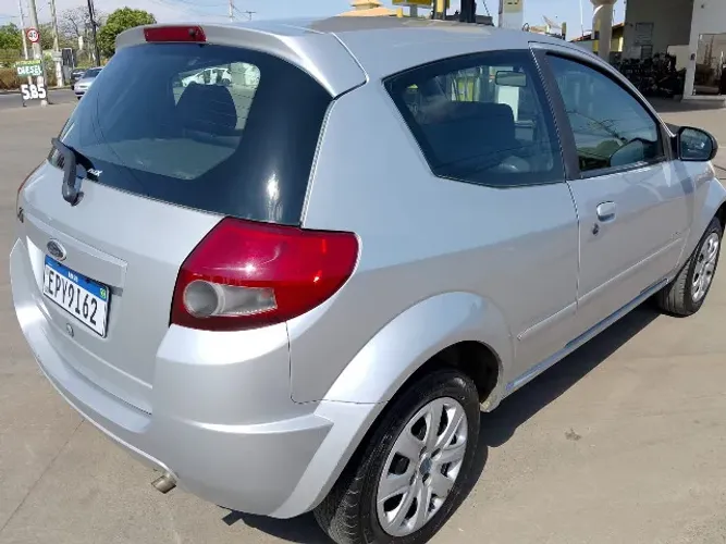 Ford KA 1.0 Tecno 8V Flex 3P 2011