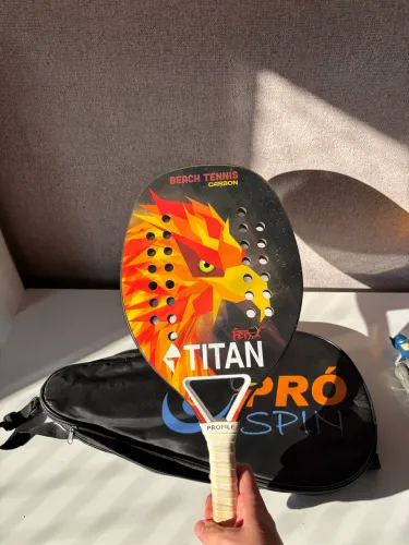 Raquete de Beach Tennis de Carbono Titan