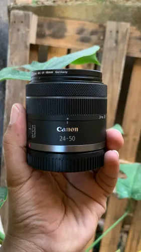 Canon RF 24 50mm f4.5 6.3 IS STM nova