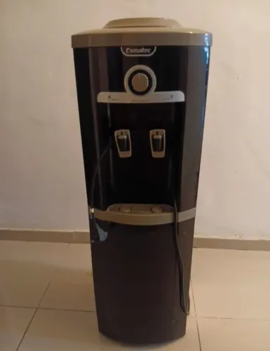 Bebedouro Esmaltec Modelo EGC35B inox 