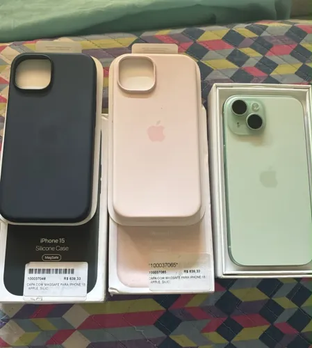 Leia informações iPhone 15 verde 256 Gb 20 dias de ativo com capas apples