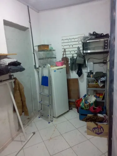 Loja vazia ou loja c brecho