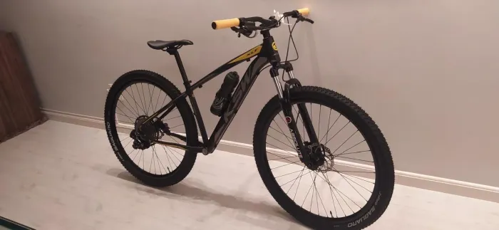 Bicicleta aro 29 nova