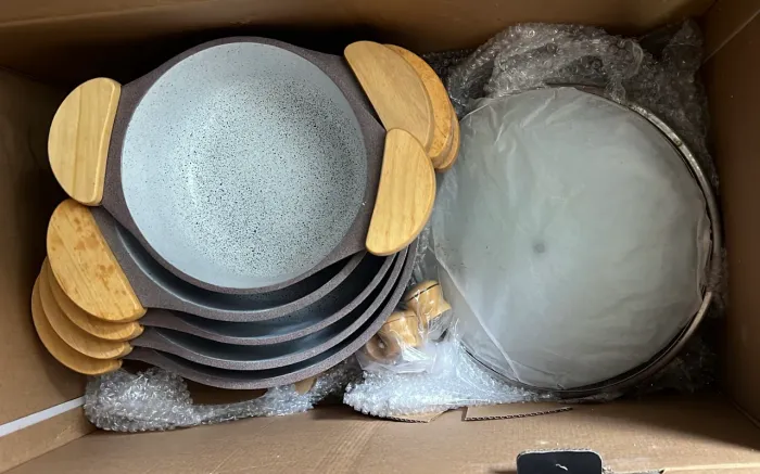 Vende-se kit de panelas novas sem uso