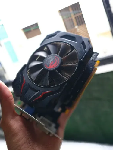 Placa De Video R7 240 4gb Gddr5 128 Bits Single Fan