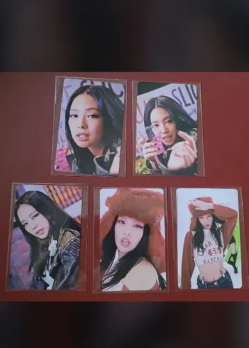 5 Lomocards da Jennie de Blackpink (não oficiais)