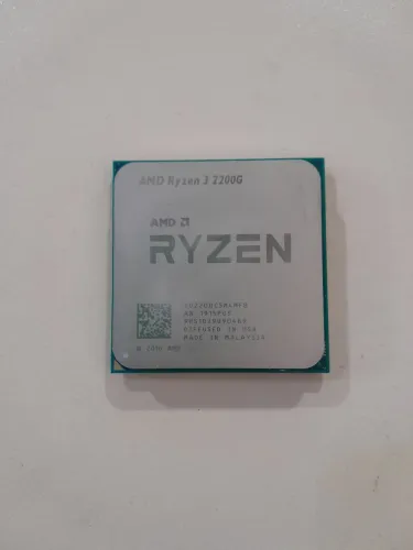 Ryzen 3 2200g