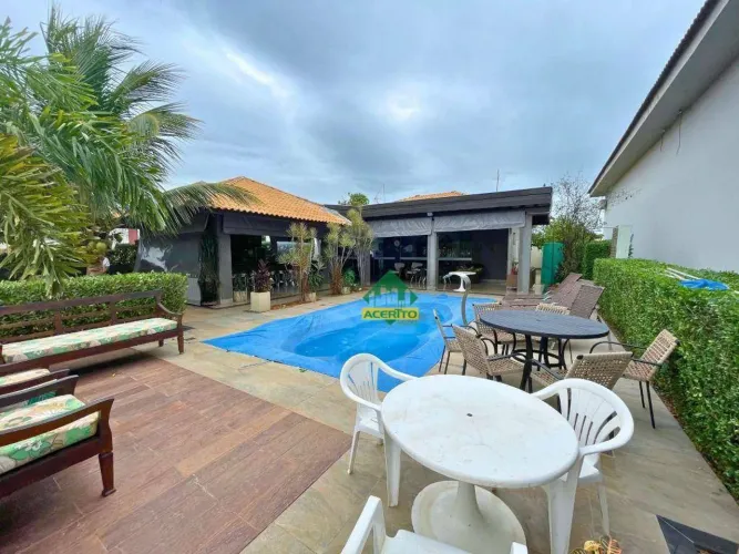 Rancho com 4 dormitórios à venda, 214 m² por R$ 1.300.000,00 - Condomínio Costa Azul - Ara