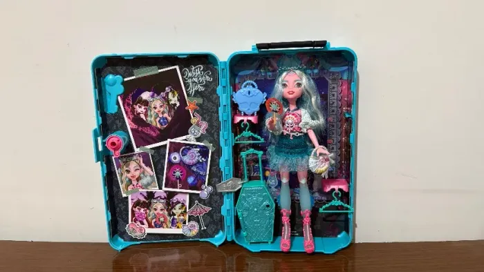 RESERVADA Boneca Lagoona Oásis Monster High