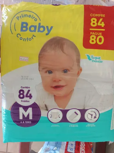 01 Pacote de Fralda Baby confort M 84 un