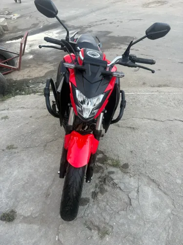 Honda CB 300F