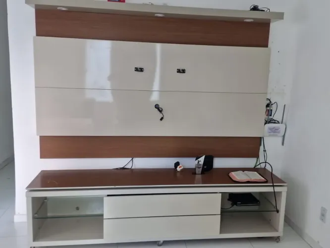 Vendo Rack e Painel
