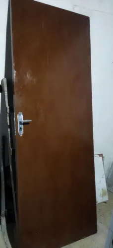 Porta de madeira mista