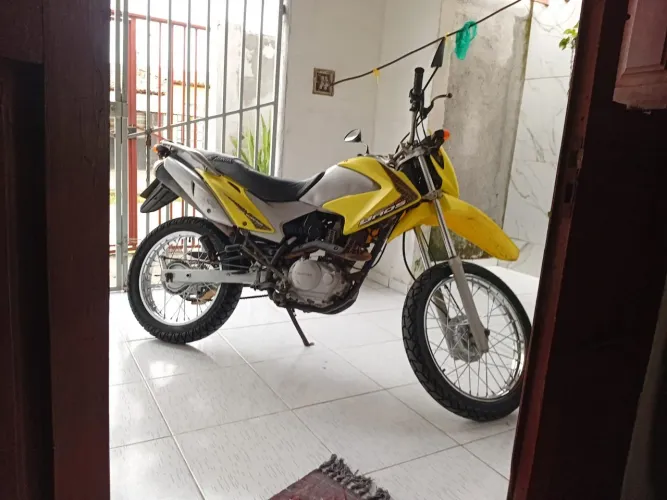 Vendo e troca por moto mas Nova