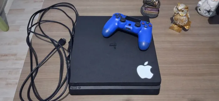 Ps4 Slim 1 terabyte