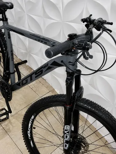 Bicicleta aro 29 GTS