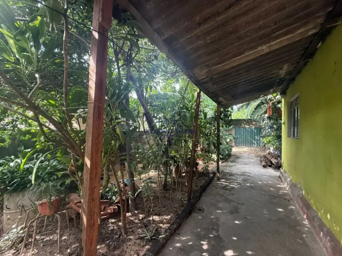 Lote de 360 m² à venda no Alto Caiçara