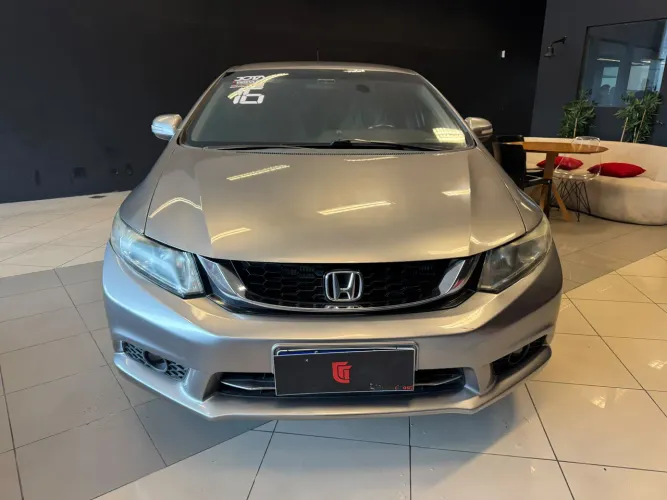 Honda Civic Sedan LXR 2.0 Flexone 16V Aut. 4P 2016