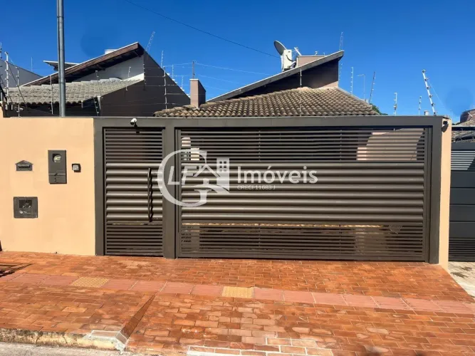Casa à venda em Campo Grande-MS, Parque dos Laranjais: 2 quartos, 1 suíte, 2 salas, 3 banh