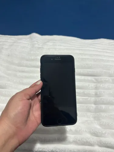 iPhone 8 Plus 128