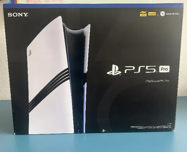 Ps5 Pro 2TB com Drive de CD + 2 Controles Originais - Excelente Estado