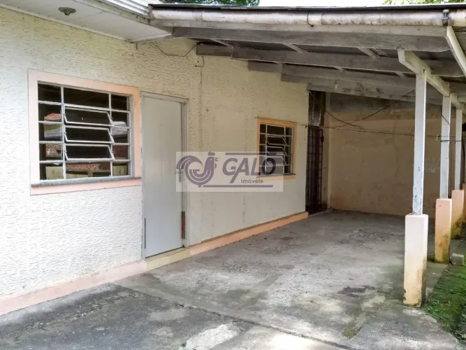 Casa para Locação em Curitiba, Água Verde, 1 dormitório, 1 banheiro, 1 vaga