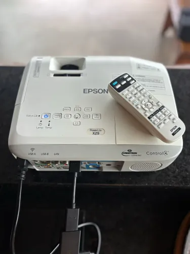 PROJETOR EPSON POWERLITE X29