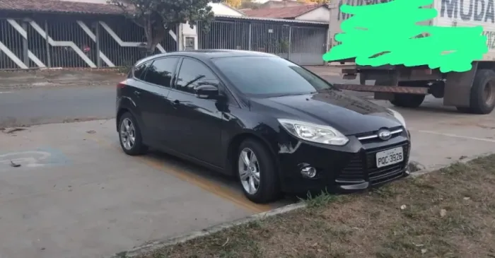 Ford Focus 1.6 S/1.6 SE Flex 16V 5P AUT 2015