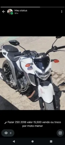 Moto bem conservada