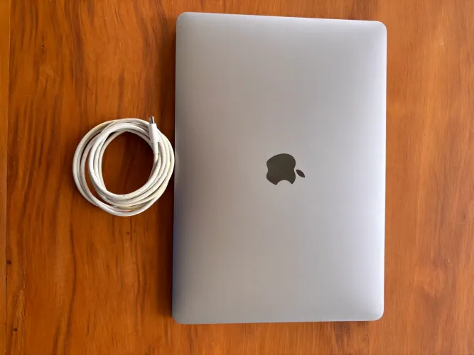 MacBook Air 13"- 2019 - 256GB - Muito conservado